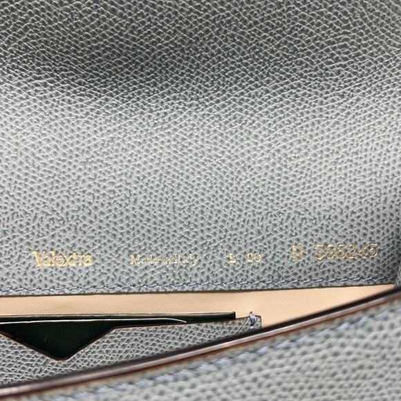 Valextra Twist crossbody bag Blue Textured Leather - Picture 12 of 16